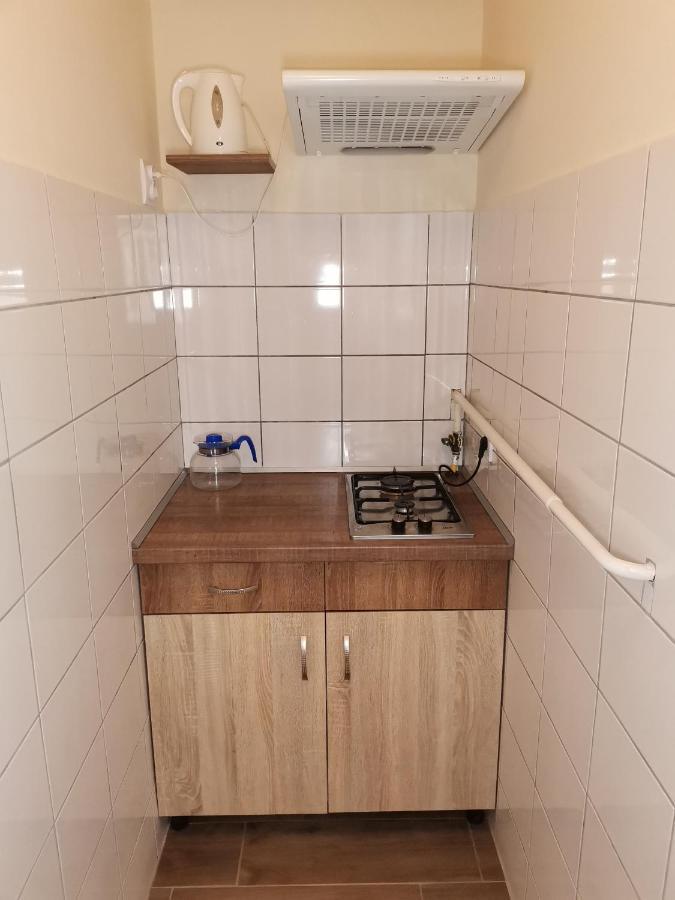Gyoengyvirag Apartmanhaz Hajdúszoboszló Eksteriør bilde